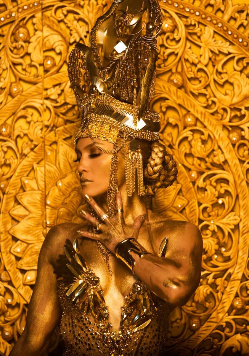 Jennifer Lopez: El anillo (Music Video)