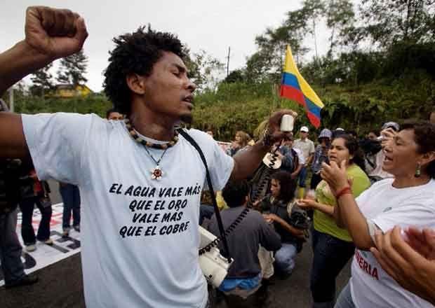 A cielo abierto, derechos minados