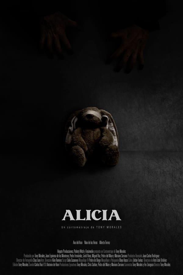 Alicia (C)