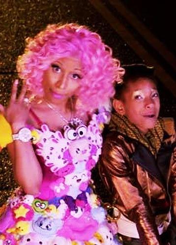 Willow Smith & Nicki Minaj: Fireball (Vídeo musical)