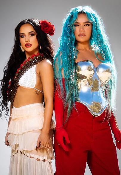 Becky G & Karol G: Mamiii (Music Video)