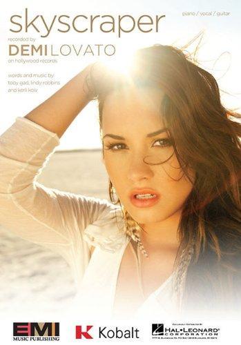 Demi Lovato: Skyscraper (Vídeo musical)