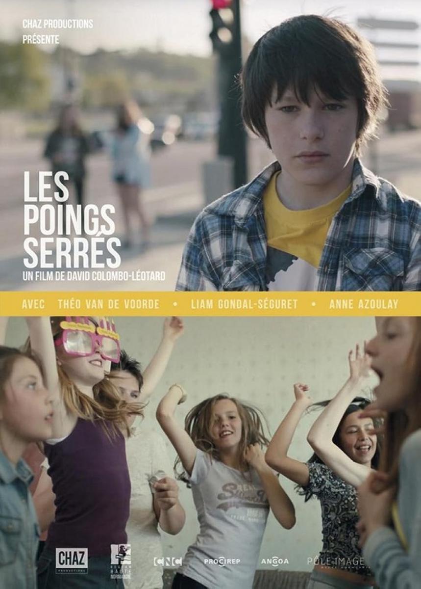 Les Poings serrés (S)