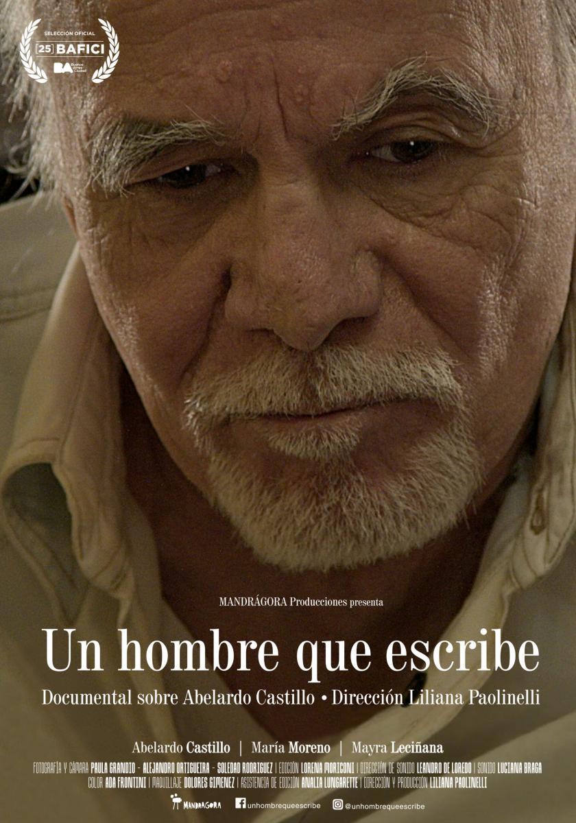 Un hombre que escribe