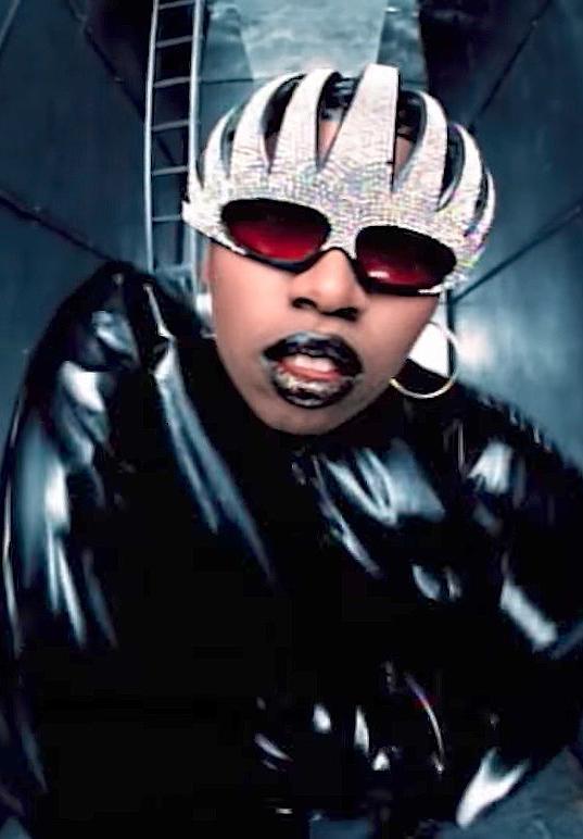 Missy Elliott: The Rain (Supa Dupa Fly) (Vídeo musical)