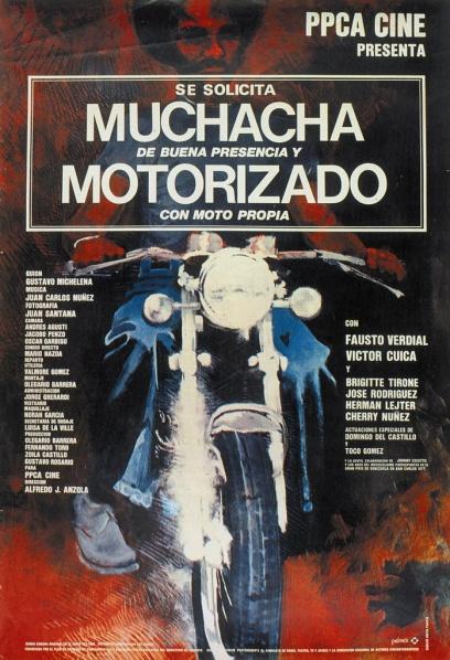 Se solicita muchacha de buena presencia y motorizado con moto propia